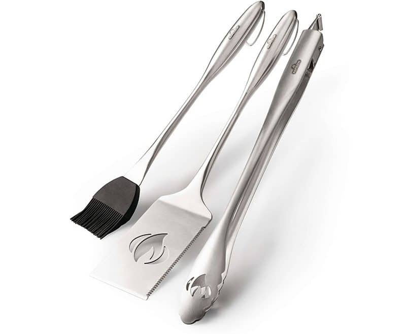 Αυτά είναι τα απαραίτητα αξεσουάρ για την ψησταριά σας!